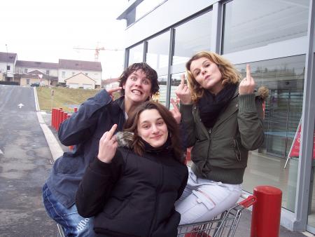 Les 3 folles ..